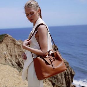 Meli Melo Thela Medium Tote Over the Shoulder Bag, NWOT